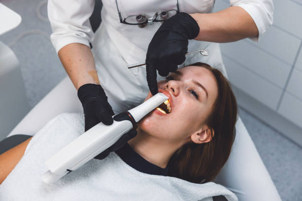 Best Broken or Cracked Tooth Emergency Dentist in Bay Shore, NY